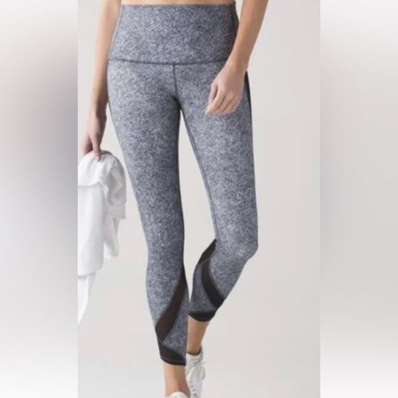 Lululemon Tranquil Tight 7/8 Pant Leggings 27” 8 - Picture 2 of 9